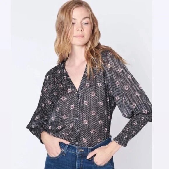 Veronica Beard Maree Smock Cuff Silk Blouse Black Silk Size 6 MSRP $450 - Picture 2 of 14